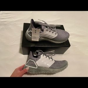 Adidas ultra boost 20 James Bond 007 grey size 4.5